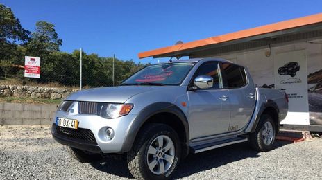 Mitsubishi L200 Pick up • 2007 • 182,000 km