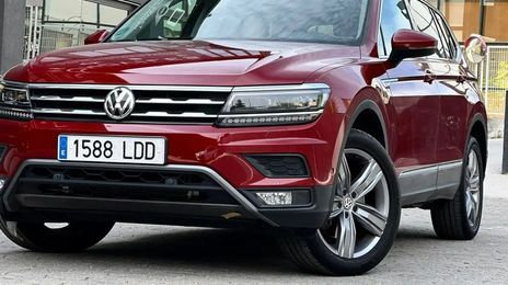 Volkswagen Tiguan Allspace • 2020 • 80,000 km