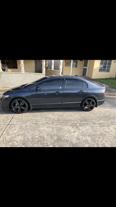 Honda Civic • 2009 • 180 km
