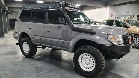 Toyota Land Cruiser • 1998 • 429,000 km