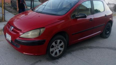 Peugeot 307 • 2004 • 16,000 km