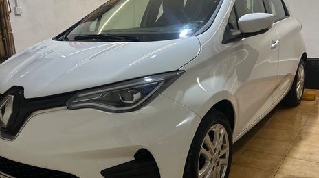 Renault Zoé • 2020 • 135,000 km