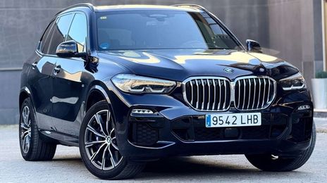 BMW X5 • 2020 • 89,000 km