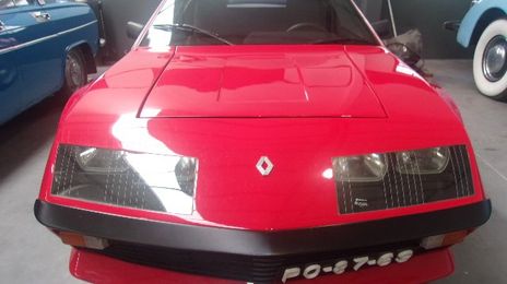 Renault Laguna Grandtour • 1977 • 50,000 km