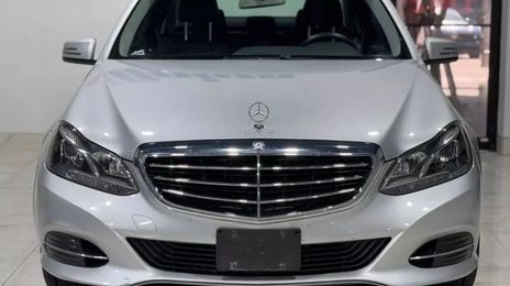 Mercedes-Benz E-Class • 2015 • 125,341 km