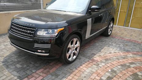 Land Rover Range Rover • 2018 • 36 km
