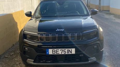 Jeep Renegade • 2023 • 18,500 km