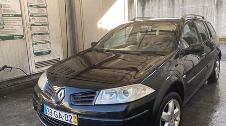 Renault Mégane • 2008 • 250,000 km