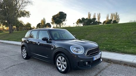 MINI Cooper Countryman • 2019 • 29,000 km