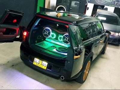 MINI Cooper Clubman • 2009 • 120,000 km