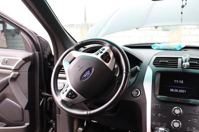 Ford Explorer • 2013 • 111,840 km