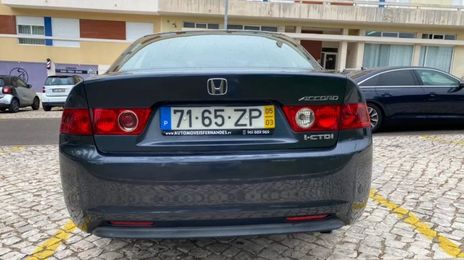 Honda Accord • 2005 • 313,000 km