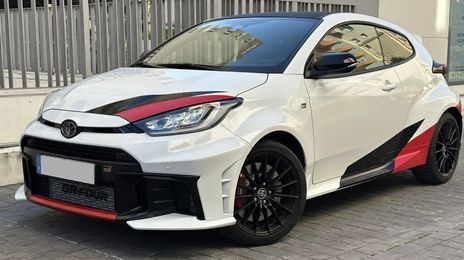 Toyota Yaris • 2024 • 19,600 km