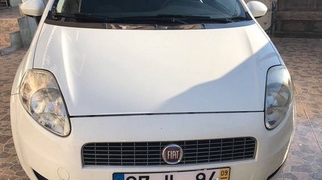Fiat Grande Punto • 2009 • 190,000 km