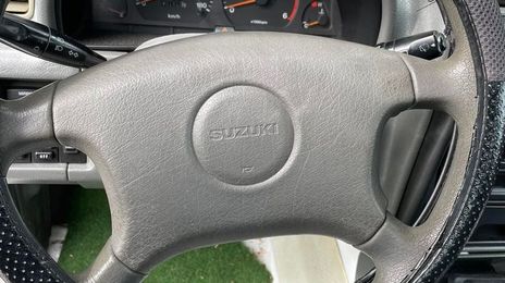 Suzuki Vitara • 1999 • 213,000 km