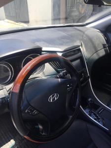 Hyundai Sonata • 2011 • 70 km
