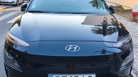 Hyundai Kona Electric • 2022 • 39,000 km