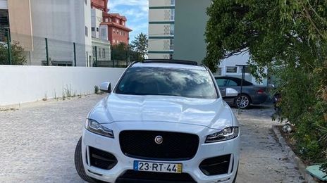 Jaguar F-Pace • 2016 • 158,000 km