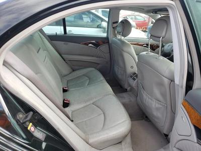 Mercedes-Benz E • 2003 • 34,821 km