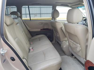 Toyota Highlander • 2004 • 38,941 km