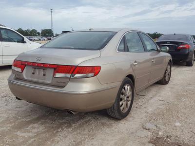Hyundai Verna • 2007 • 39,811 km