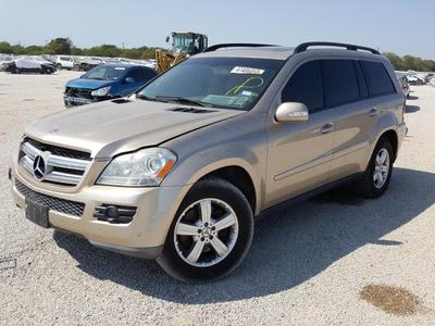 Mercedes-Benz GL • 2007 • 38,842 km