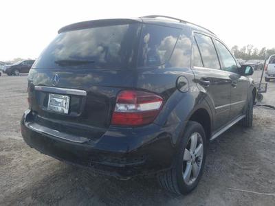 Mercedes-Benz Trieda M • 2010 • 32,240 km