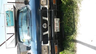 Nissan Np300 • 1999 • 100,000 km