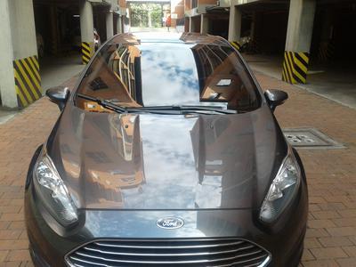 Ford Fiesta • 2015 • 83,000 km