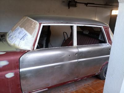 Mercedes-Benz 200 - 300 • 1965 • 61,370 km