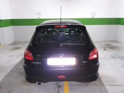 Peugeot 206 • 2000 • 0 km