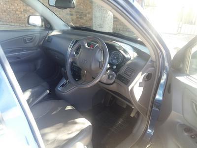 Hyundai Tucson • 2007 • 126,000 km