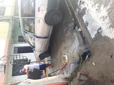 Nissan Ad • 1995 • 250,000 km