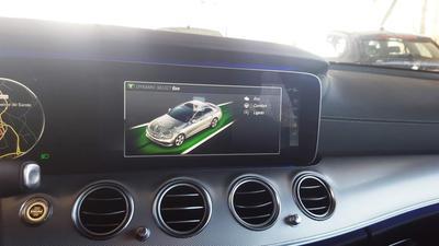Mercedes-Benz E • 2017 • 32,586 km