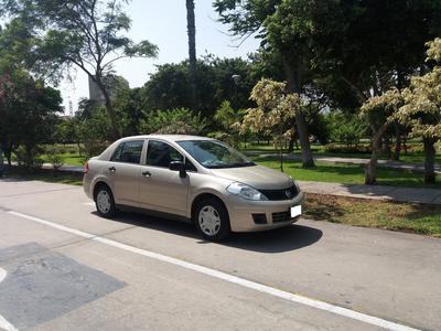 Nissan Tiida • 2012 • 80,000 km