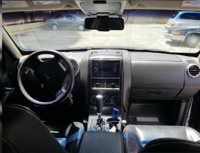 Ford Explorer • 2010 • 170,000 km