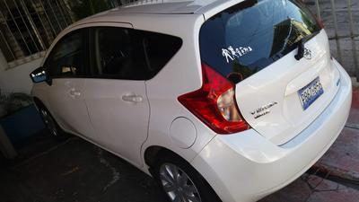 Nissan Versa • 2015 • 120,000 km