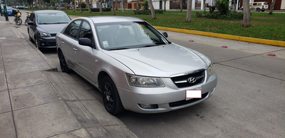Hyundai Sonata • 2006 • 150,000 km