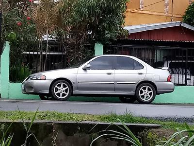 Nissan Sentra • 2002 • 140,000 km