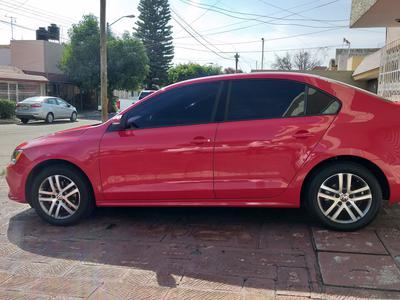 Volkswagen Jetta • 2016 • 29,500 km