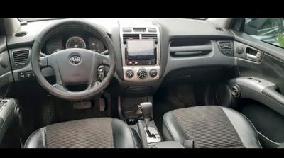 Kia Sportage • 2006 • 130,000 km