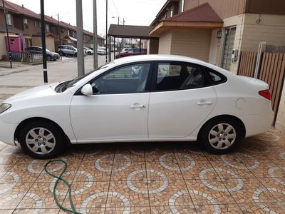 Hyundai Elantra • 2007 • 272,000 km
