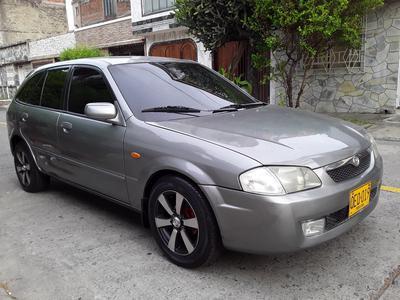 Mazda 323 F • 2001 • 150 km