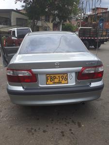 Mazda 626 • 2005 • 183,000 km