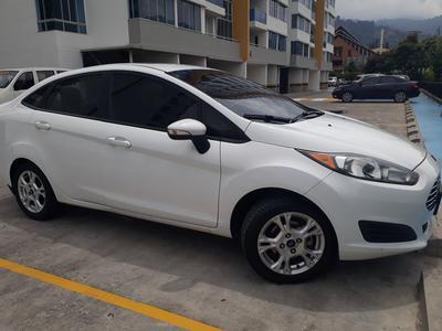 Ford Fiesta • 2014 • 59,900 km