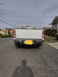 Toyota Hilux • 2014 • 91,000 km