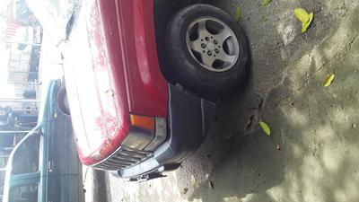 Jeep Cherokee • 1998 • 185 km
