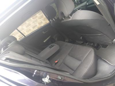 Honda Insight • 2011 • 120,000 km