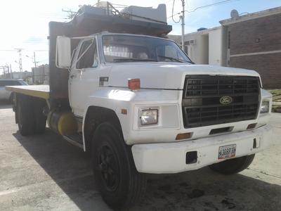 Ford 350 • 1986 • 100 km