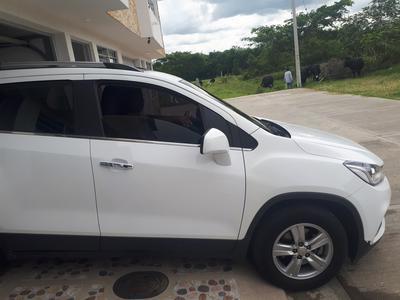 Chevrolet Tracker • 2019 • 25,000 km